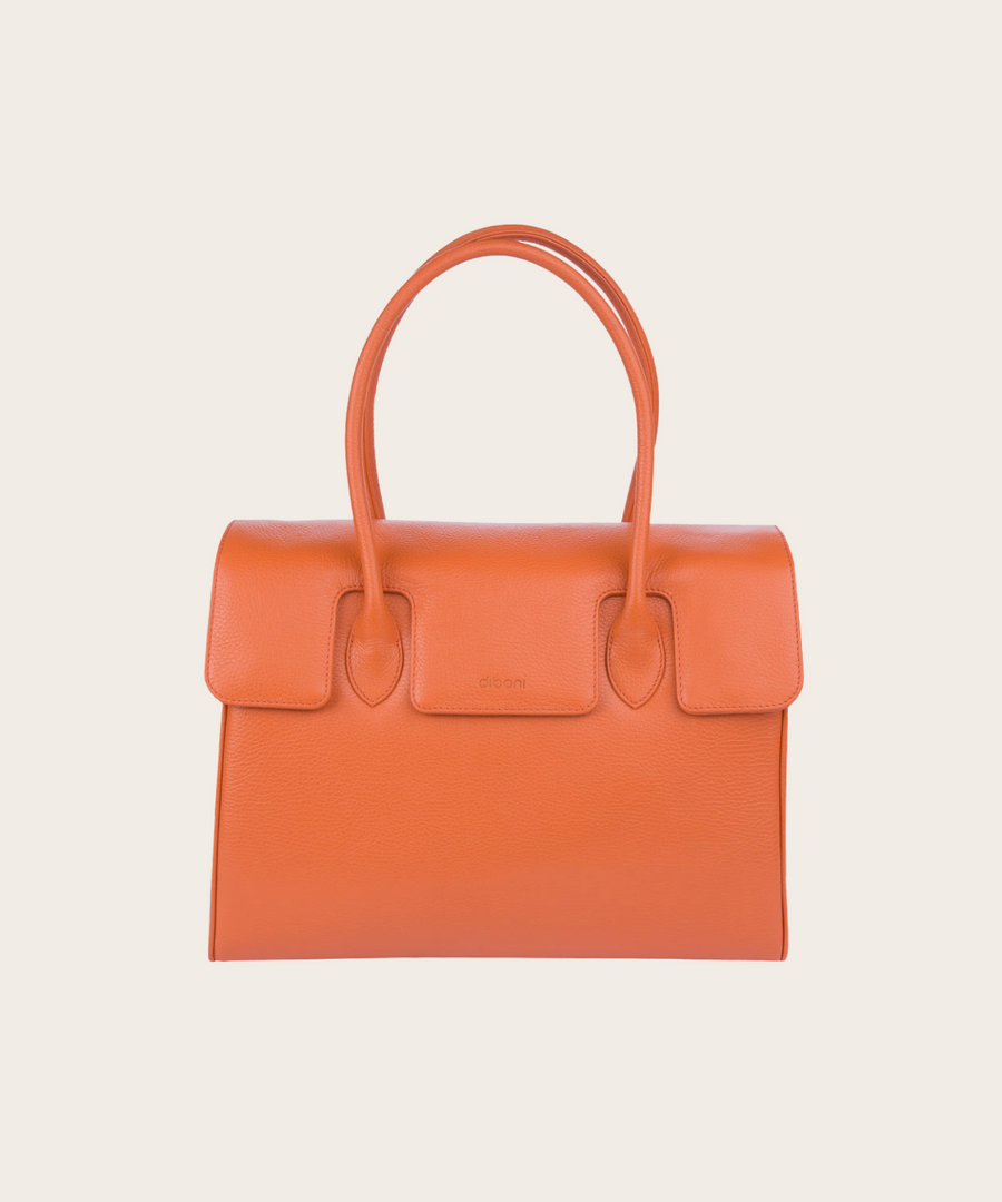 Handtasche und Schultertasche Madison Deluxe von diboni in orange wird aus italienischem Leder in Handarbeit in einer deutschen Manufaktur hergestellt.