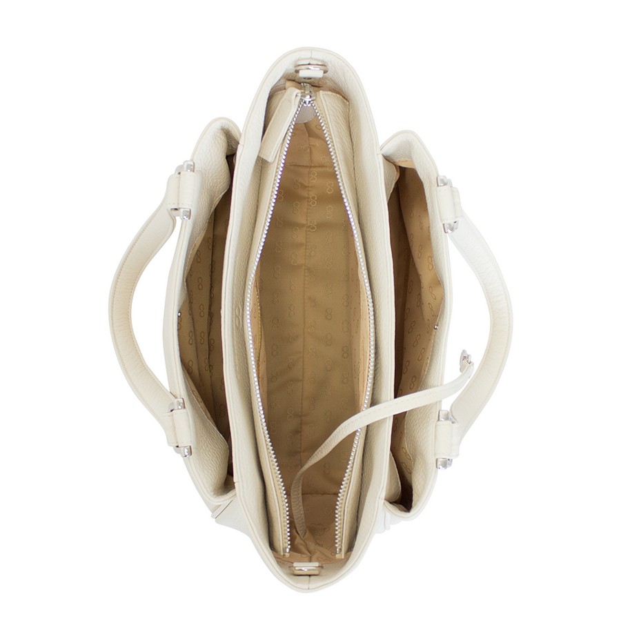 Handtasche Berta Couture von diboni in weiß wird aus italienischem Leder in Handarbeit in einer deutschen Manufaktur hergestellt.