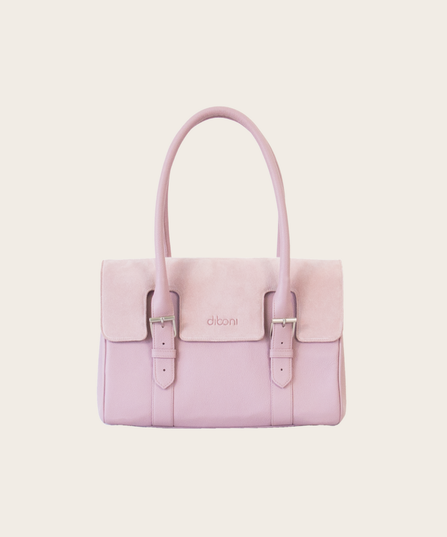 Handtasche Charlotte Couture von diboni in rosa wird aus italienischem Leder in Handarbeit in einer deutschen Manufaktur hergestellt.
