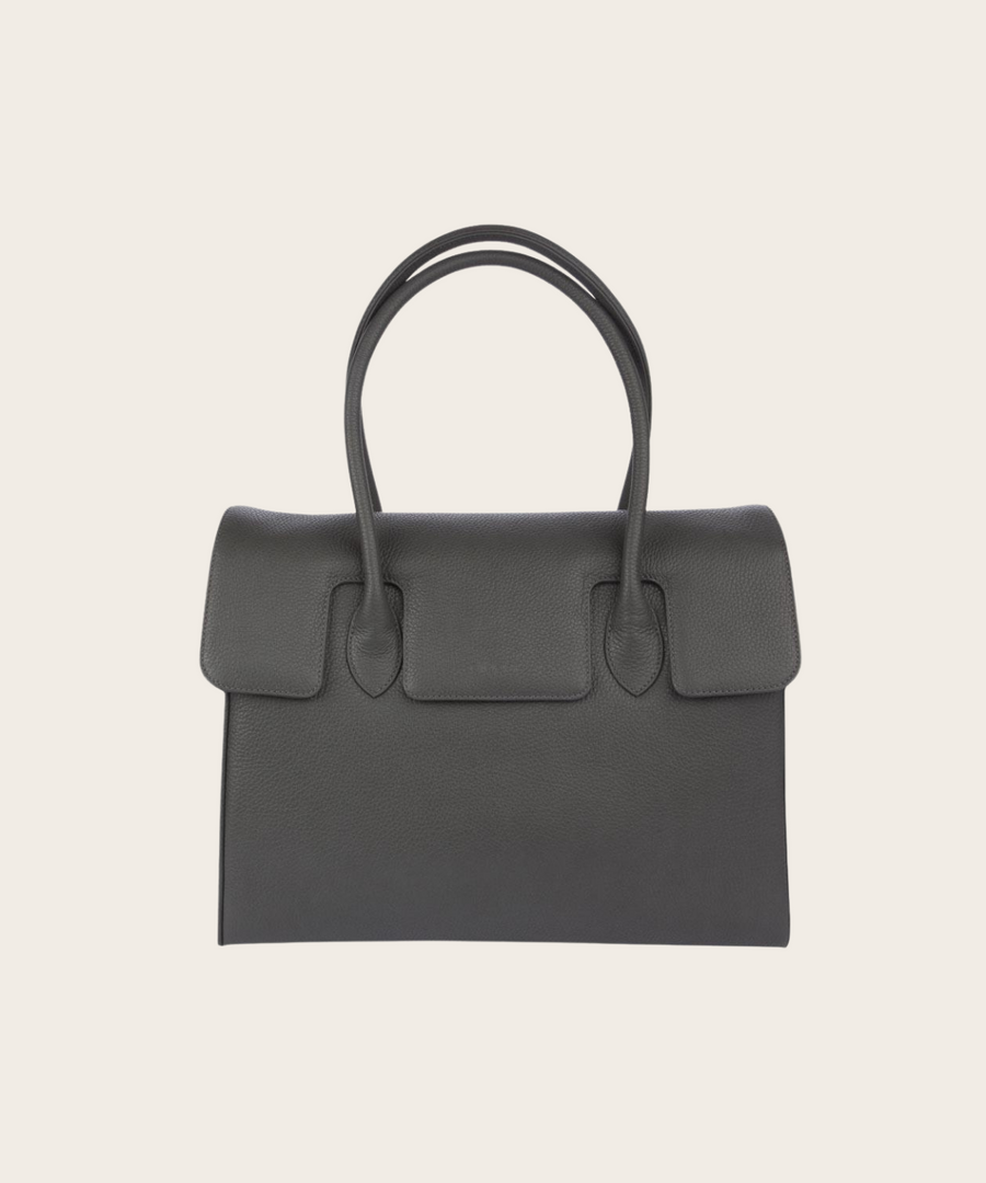 Handtasche und Schultertasche Madison Couture von diboni in grau wird aus italienischem Leder in Handarbeit in einer deutschen Manufaktur hergestellt.
