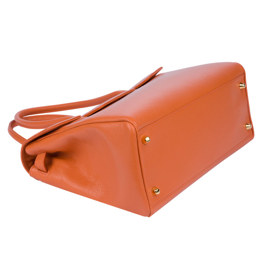 Handtasche und Schultertasche Madison Couture von diboni in orange wird aus italienischem Leder in Handarbeit in einer deutschen Manufaktur hergestellt.